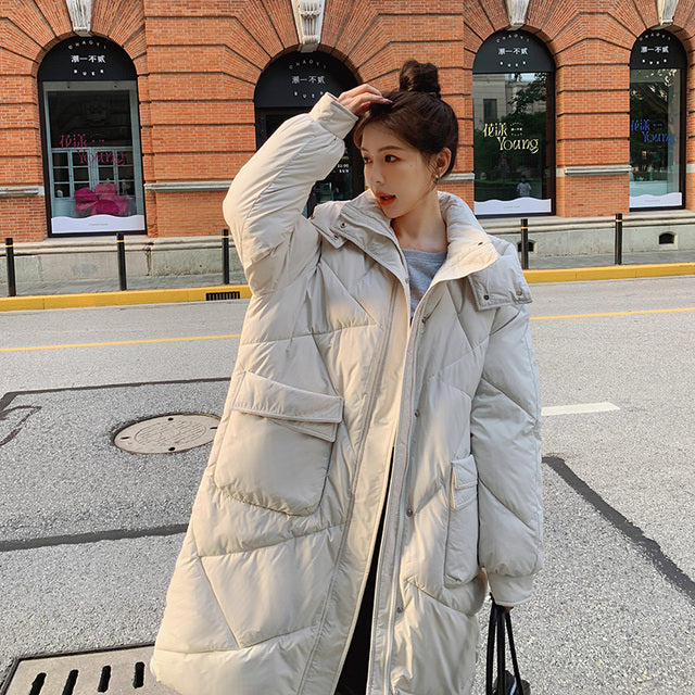 Women's Trendy Over-the-Knee Down Jacket with Button Fastening | Ideal for Autumn/Winter